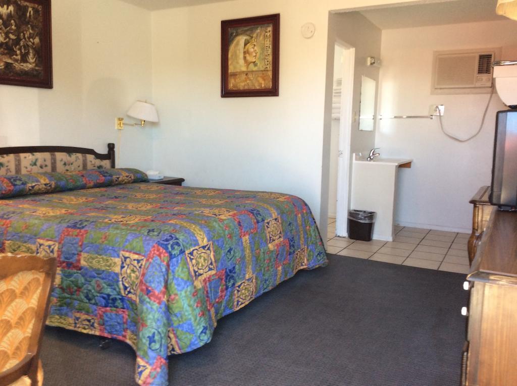 Economy Inn Tonopah Cameră foto