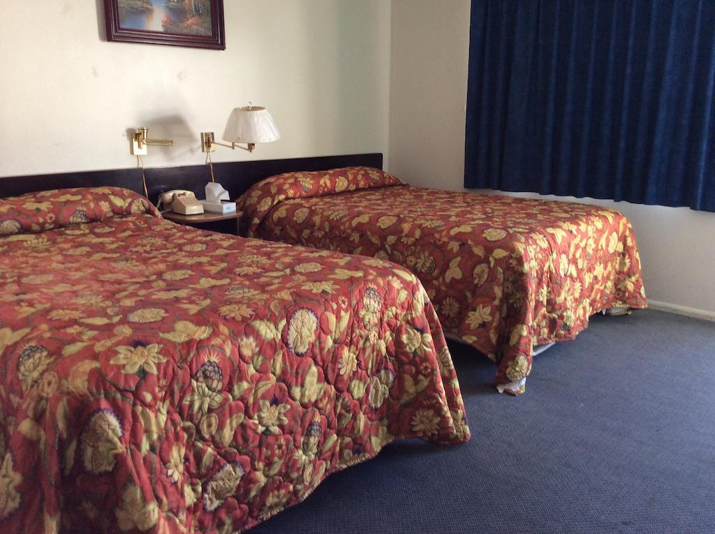 Economy Inn Tonopah Cameră foto